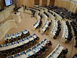 Бельский пригрозил отключить Штанниковой микрофон за попытку уточнить вопрос
