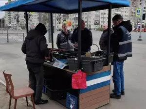 ККИ за апрель изъял около тонны овощей и фруктов у уличных торговцев