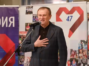 Дрозденко порвал сухожилие во время игры в волейбол