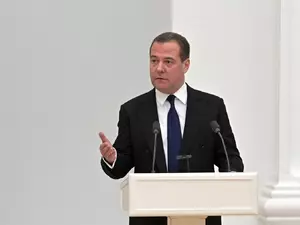Медведев подвел итоги праймериз "Единой России"