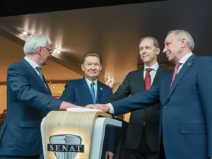 �� ���� ����������� ���������� ���������� �������-������ SENAT 900