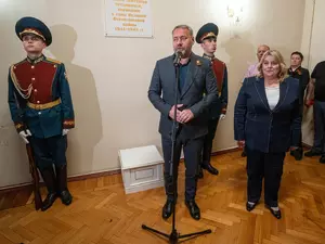В ЗакСе увековечили память о депутатах Ленгорсовета, погибших в ВОВ