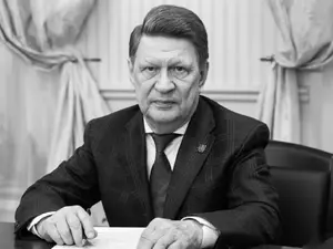 Бельский сообщил о смерти почетного гражданина Петербурга Владимира Окрепилова