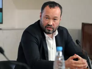 Анохин рассчитывает собрать подписи для выдвижения в ЗакС за три дня