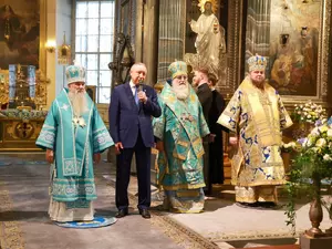 Беглов посетил Казанский собор в День Казанской иконы Божией Матери