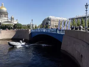 В Петербурге представили безэкипажные катера для доставки документов на выборах