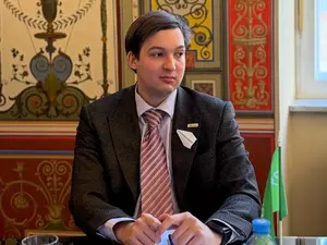 Члена Молпарламента от "Яблока" Зудина зарегистрировали на выборы в Госдуму