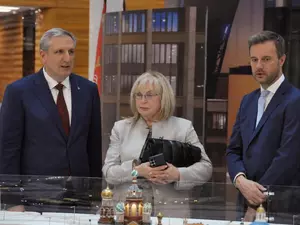 Памфилова встретилась с членами избиркомов Петербурга