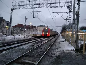 Перевод электричек с Московского вокзала отложили на неделю