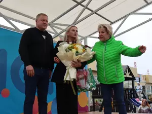 "Зеленые" собрали петербуржцев на концерт Семенович под дождем