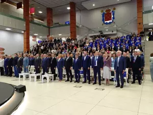 Петербургская ЕР утвердила партийную программу на выборы в ЗакС