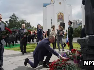 Беглов и Бельский почтили память жертв трагедии в Беслане