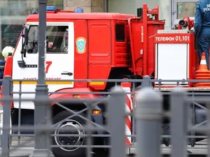 Легковая машина и "Газель" загорелись в Выборгском районе