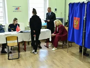 Омбудсмен Агапитова пришла с проверкой на УИК в СИЗО "Арсеналка"