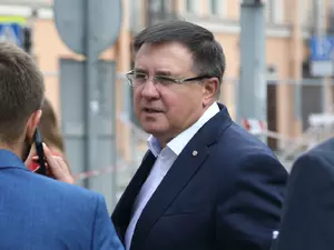 Вице-губернатор Омельницкий оставил Смольный ради места в ЗакСе