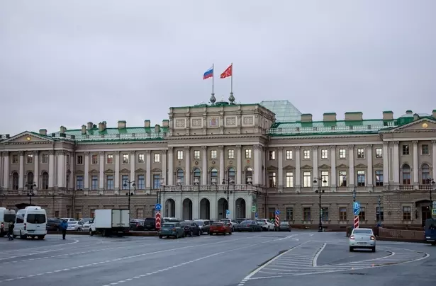 Петербургский ЗакС: от начала до наших времен Петербургский ЗакС: от начала до наших времен